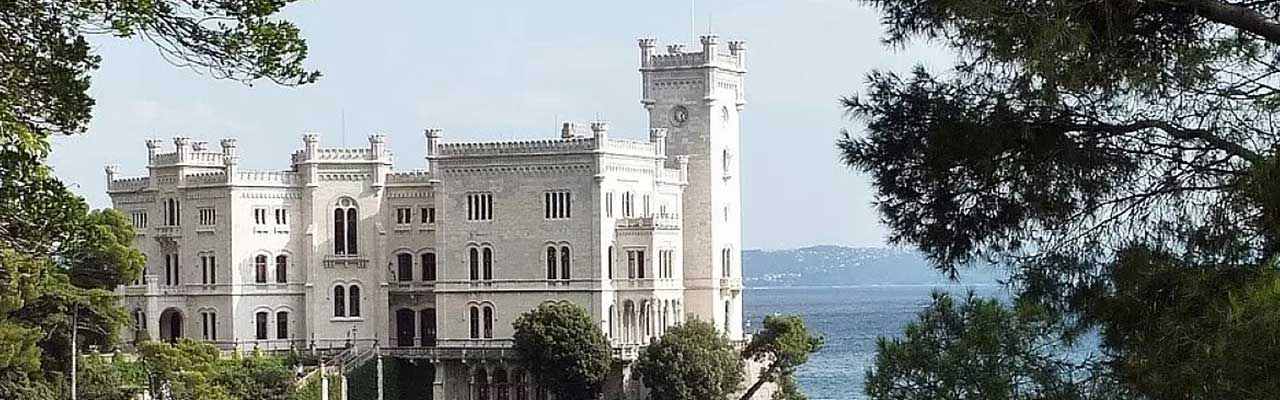 Video aziendali Trieste - Creazione filmati a Trieste Video aziendali Trieste - Creazione filmati a Trieste