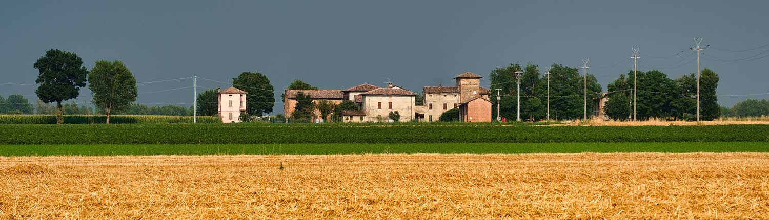 Produzione filmati e video aziendali Piacenza, video emozionali a Fiorenzuola d'Arda, Castel San Giovanni, Rottofreno e Podenzano Produzione filmati e video aziendali Piacenza, video emozionali a Fiorenzuola d'Arda, Castel San Giovanni, Rottofreno e Podenzano